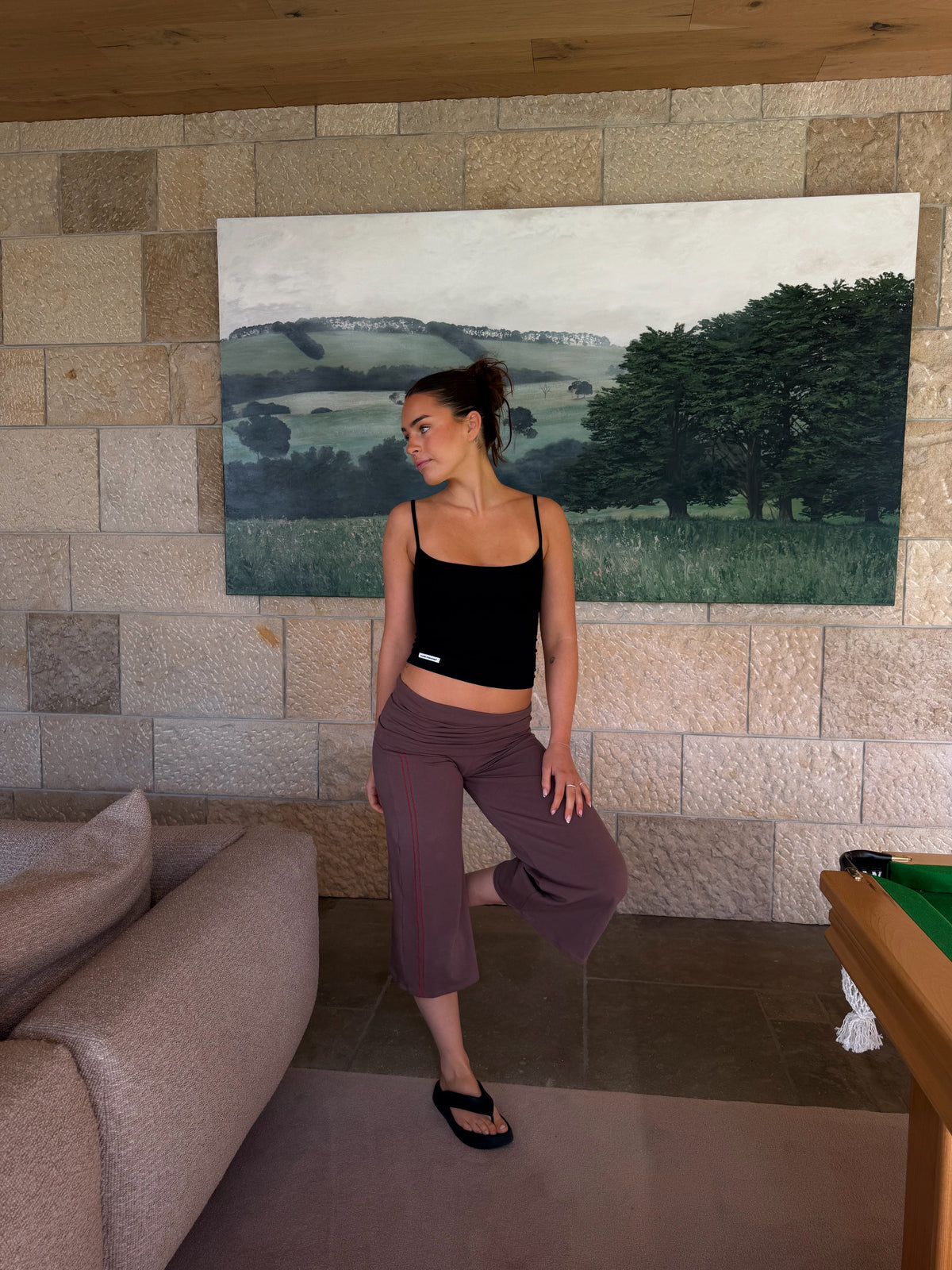 PREORDER: CONTRAST CAPRIS