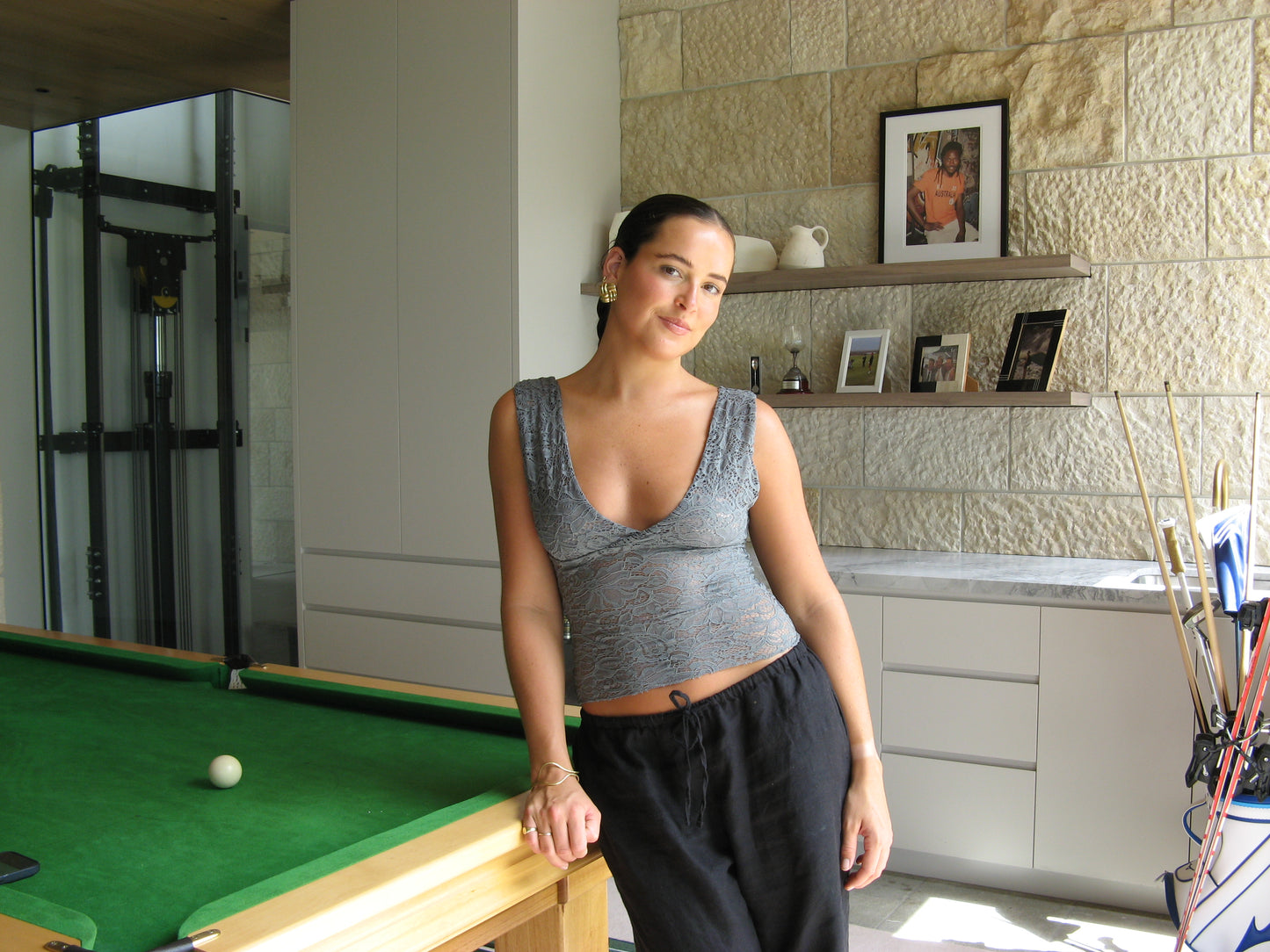 EBONY TANK